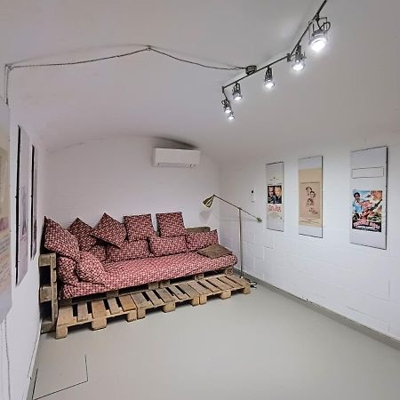 Game House In The Center Apartment Milan Bagian luar foto
