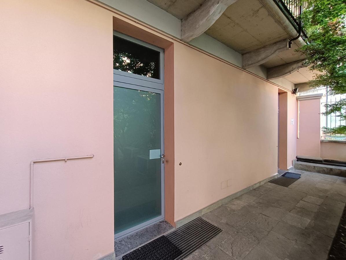 Game House In The Center Apartment Milan Bagian luar foto
