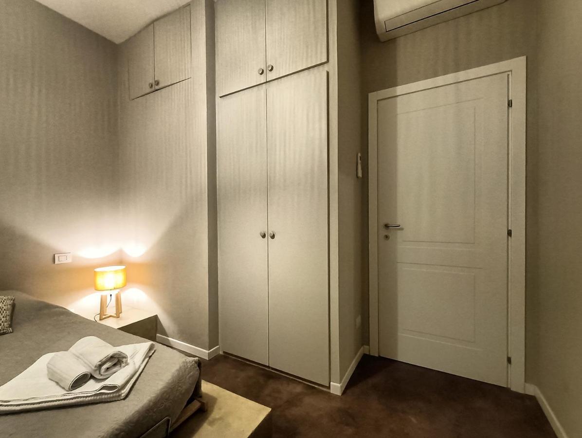 Game House In The Center Apartment Milan Bagian luar foto