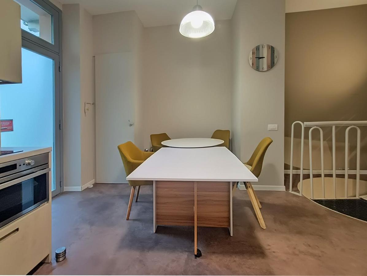 Game House In The Center Apartment Milan Bagian luar foto
